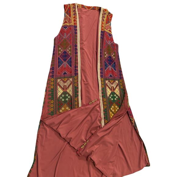 CUSTOM embroidered midi vest, one size. new w/o tags - Picture 3 of 4